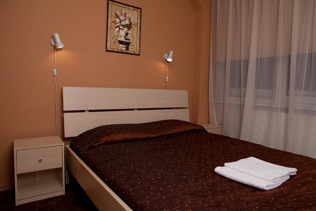 Eurohotel Maardu Zimmer foto