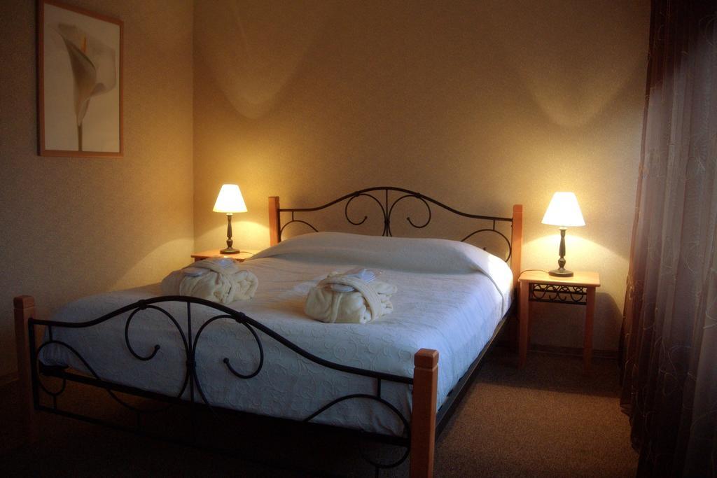 Eurohotel Maardu Zimmer foto